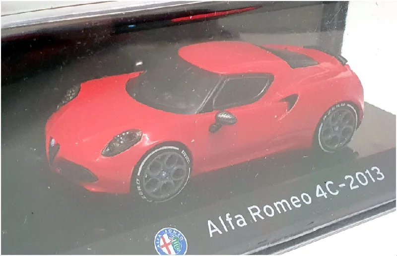 Altaya 1/43 Scale Diecast 151023D - 2013 Alfa Romeo 4C - Red