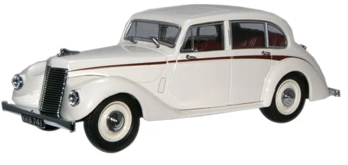Oxford Diecast Ivory Armstrong Siddeley Lancaster - 1:43 Scale