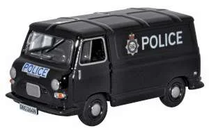 Oxford Diecast J4 Van Greater Manchester Police