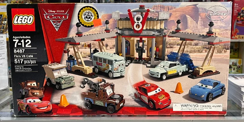 Flo's V8 Café {Cafe}, 8487