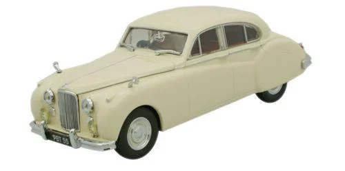 Oxford Diecast Jaguar MK VIIM Ivory - 1:43 Scale