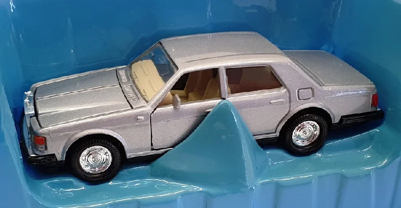 Matchbox 13cm Long Diecast K161 - Rolls Royce Silver Spirit - Silver