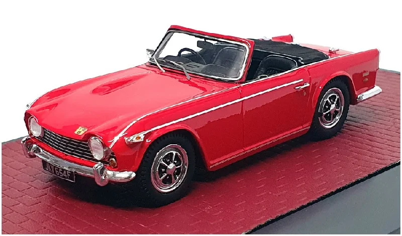 Matrix 1/43 Scale MX41902-041 - 1967-68 Triumph TR5 PI - Signal Red