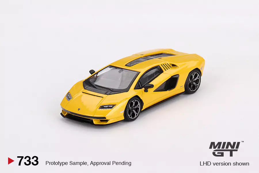Mini GT - #MGT00733-L - Lamborghini Countach LPI 800-4 - New Giallo Orion - 1/64