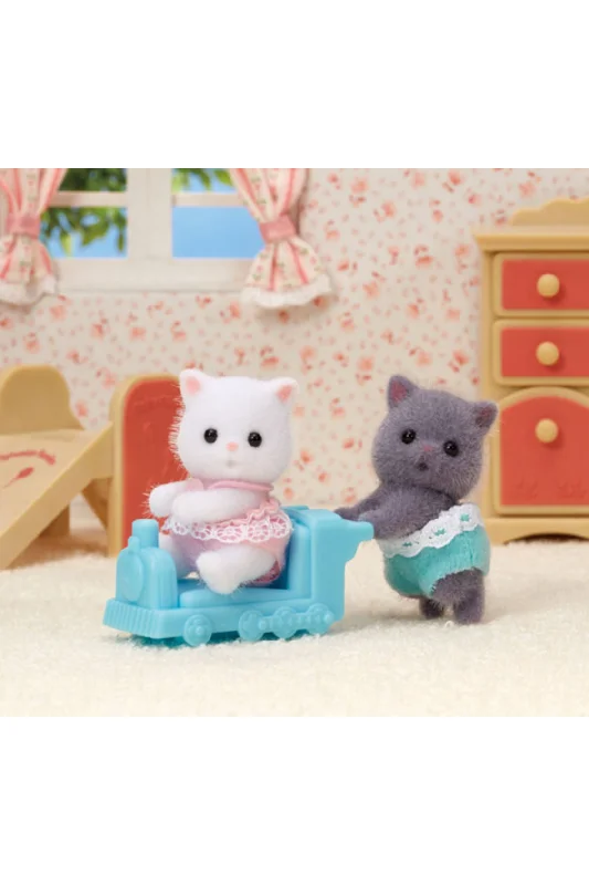 Calico Critters Family: Persian Cat Twins